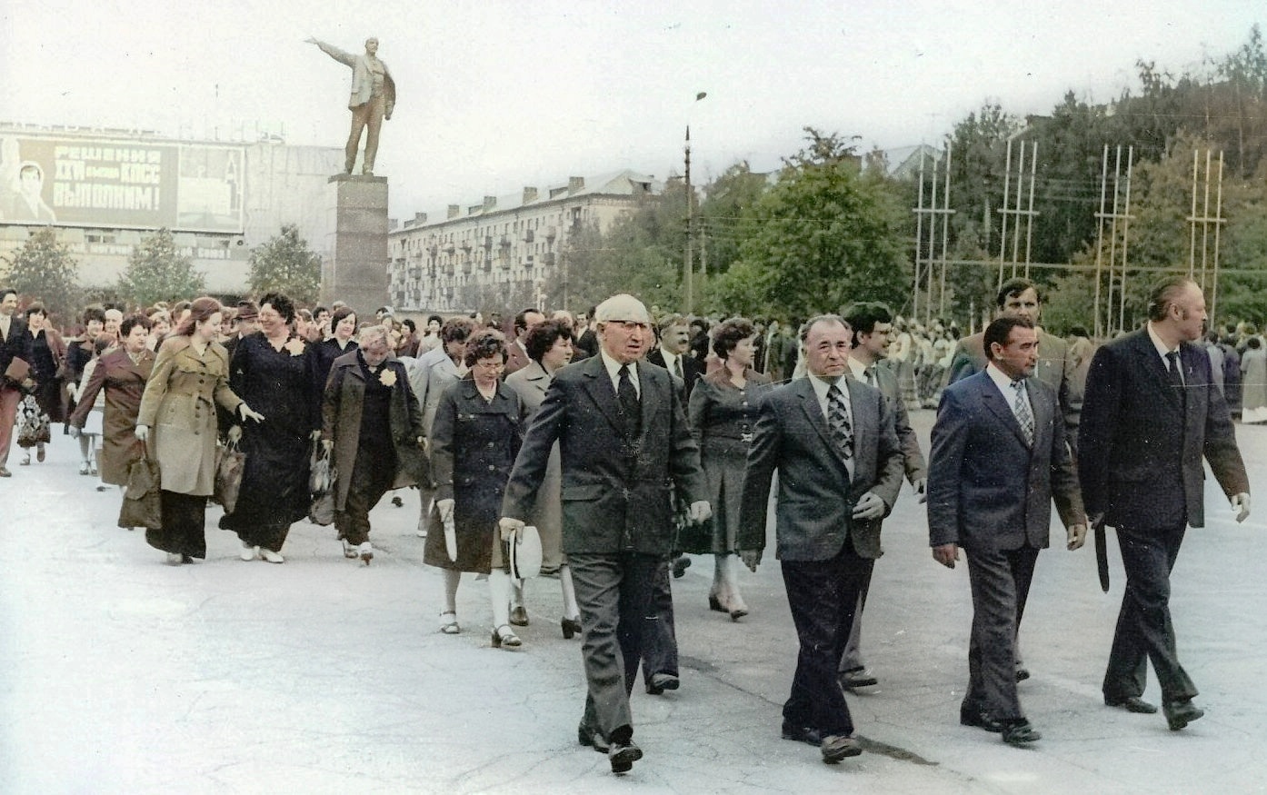 ПЛОЩАДЬ - 1981 г..jpg